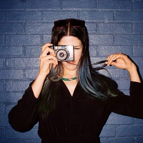 Meet your Posher, Valerie - Picture 1 of 2